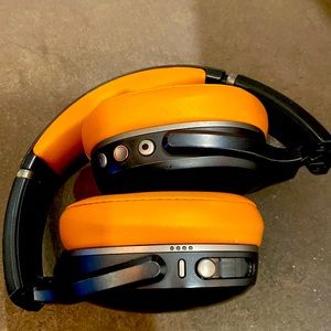 Crusher Evo sensory bass headphones with personal sound
